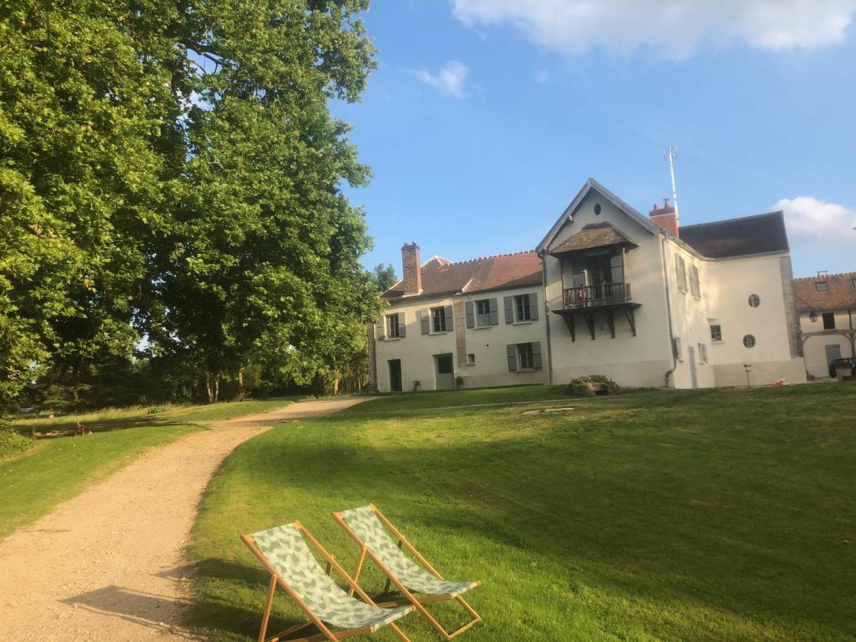 Domaine Du Plessis Bed & Breakfast Le Plessis-Luzarches Exterior foto